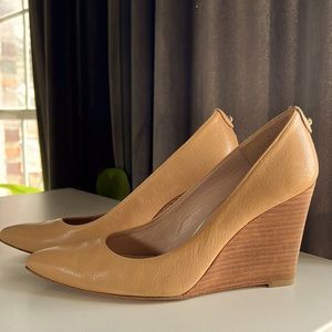 Stuart Weitzman Logopower Point-Toe Wedge Pump size 7.5
